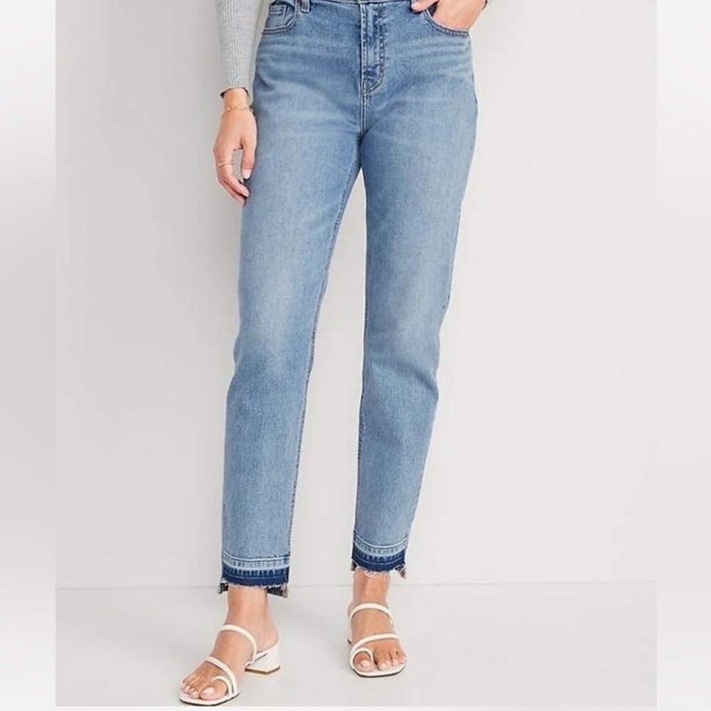 Old Navy Mid Ride Boyfriend Jeans